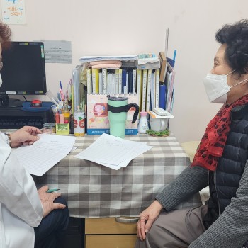 [물리치료]촉탁의 진료 및 상담 이미지