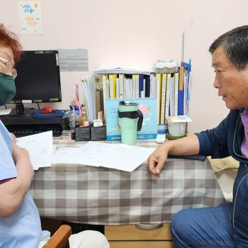 [물리치료]촉탁의 진료 및 상담 이미지