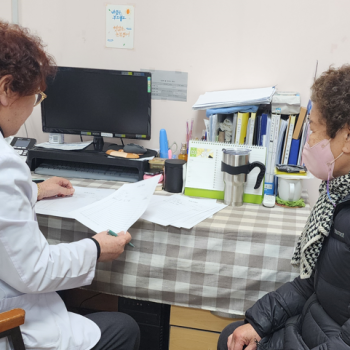 [물리치료]촉탁의 진료 및 상담 이미지