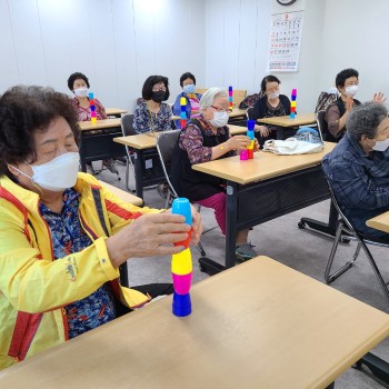 하반기 치매예방프로그램 &#034;똑똑(knock knock) 치매&#034; 진행 이미지