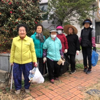 [경로당활성화사업] 온고을봉사단 활동 이미지