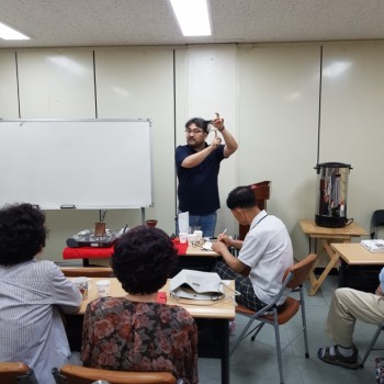 커피로 읽는 인문학 2회기 진행 이미지