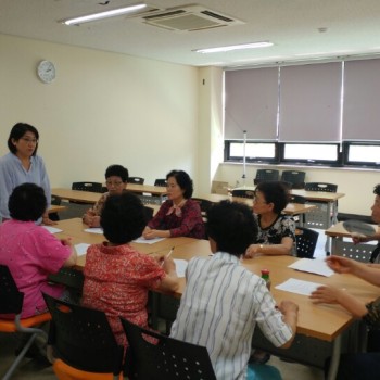 [기린봉노인복지관] 하계자율학습프로그램 천연제품 만들기 이미지
