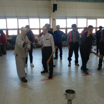 기린봉노인복지관 설명절행사 놀이마당 &#034;福 받으시개&#034; 이미지