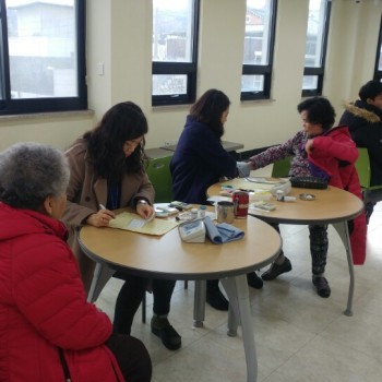 [2017-11-24] 기린봉노인복지관(분관) 보건소 한방진료 사업을 진행했습니다. 이미지